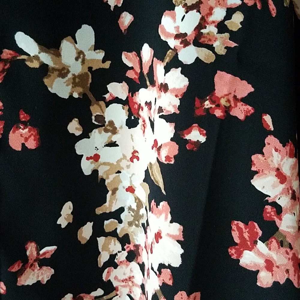 WHBM Sleeveless Blouse Sz 2P - Picture 6 of 6